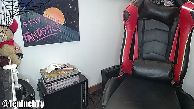 teninchty online show from October 22, 2025, 4:28 pm