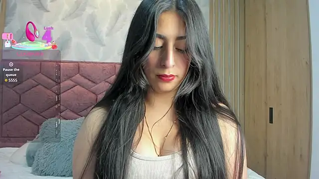 Snapshot of Katty_love01 chatting on October 29, 2025, 6:51 pm Katty love01 online show from October 29, 2025, 6:51 pm