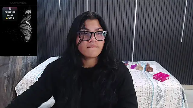 Snapshot of melany_rouse18 chatting on July 23, 2026, 6:48 pm melany rouse18 online show from July 23, 2026, 6:48 pm