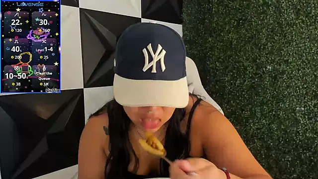 melany rouse18 online show from November 9, 2025, 7:51 pm