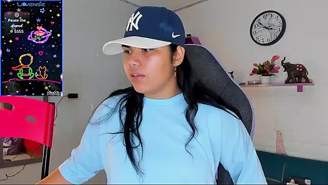 melany rouse18 online show from October 30, 2025, 5:54 pm