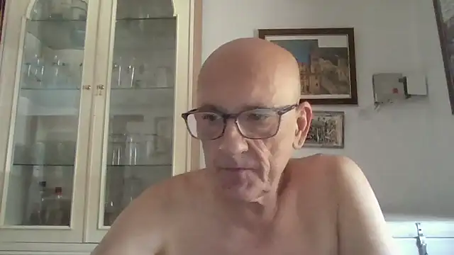 Snapshot of llopaco chatting on September 16, 2025, 11:11 am llopaco online show from September 16, 2025, 11:11 am