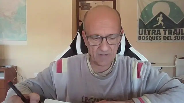 llopaco online show from April 18, 2026, 9:33 am