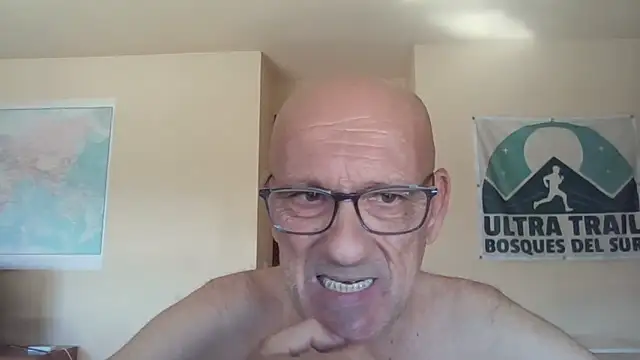 Snapshot of llopaco chatting on September 14, 2025, 9:53 am llopaco online show from September 14, 2025, 9:53 am