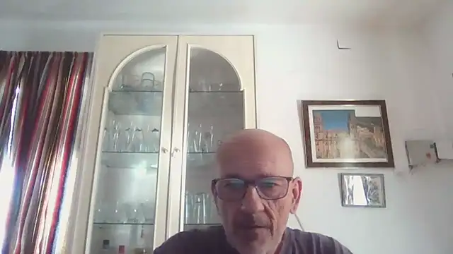 Snapshot of llopaco chatting on September 30, 2025, 9:26 am llopaco online show from September 30, 2025, 9:26 am