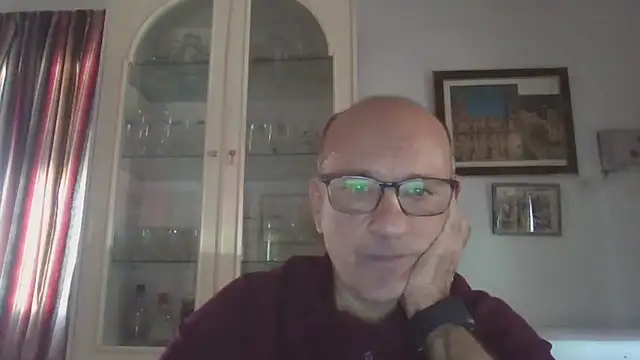 Snapshot of llopaco chatting on November 12, 2025, 1:04 pm llopaco online show from November 12, 2025, 1:04 pm