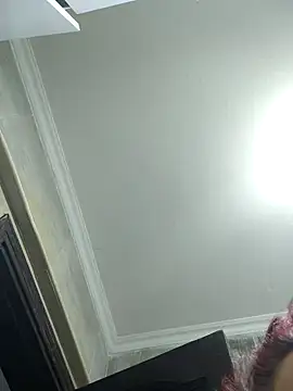 Snapshot of Loly2025 chatting on February 13, 2025, 10:00 pm Loly2025 online show from February 13, 2025, 10:00 pm