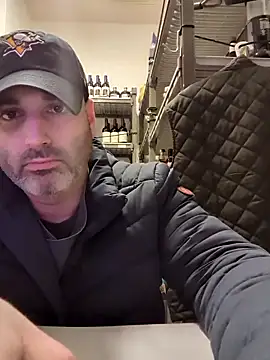 Snapshot of Novabear6996 chatting on March 3, 2025, 12:39 pm Novabear6996 online show from March 3, 2025, 12:39 pm