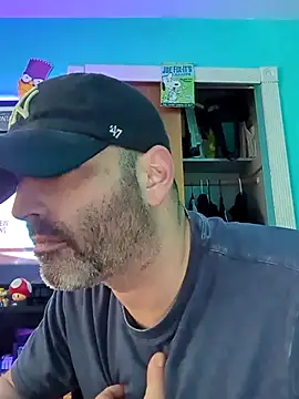 Snapshot of Novabear6996 chatting on October 1, 2025, 2:10 pm Novabear6996 online show from October 1, 2025, 2:10 pm