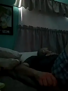 Snapshot of Novabear6996 chatting on March 18, 2025, 12:39 pm Novabear6996 online show from March 18, 2025, 12:39 pm