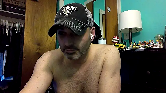 Snapshot of Novabear6996 chatting on March 1, 2025, 7:30 am Novabear6996 online show from March 1, 2025, 7:30 am