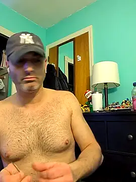 Snapshot of Novabear6996 chatting on March 10, 2025, 6:05 am Novabear6996 online show from March 10, 2025, 6:05 am