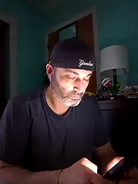 Snapshot of Novabear6996 chatting on March 7, 2025, 7:08 am Novabear6996 online show from March 7, 2025, 7:08 am