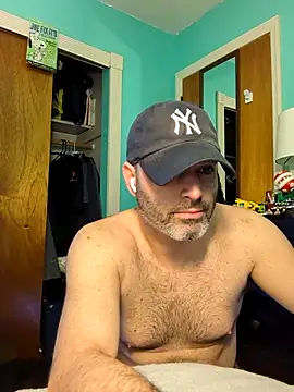 Snapshot of Novabear6996 chatting on March 7, 2025, 3:51 am Novabear6996 online show from March 7, 2025, 3:51 am