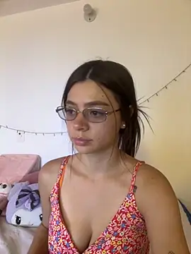 Danna Myst online show from October 25, 2025, 9:04 pm