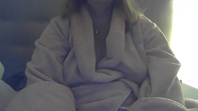 sizha6 online show from December 3, 2025, 11:31 am