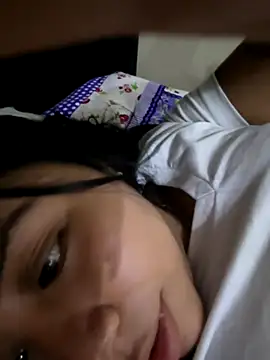 Karla Stein2025 online show from November 8, 2025, 4:38 am