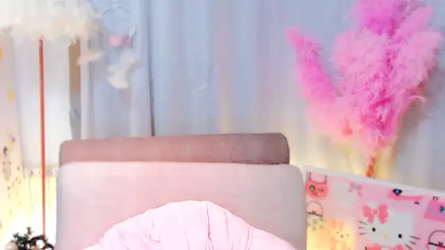 Snapshot of adelamiller chatting on February 10, 2026, 7:29 am adelamiller online show from February 10, 2026, 7:29 am