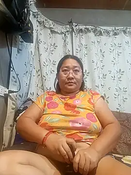 Snapshot of hotchubby88 chatting on November 6, 2025, 12:03 am hotchubby88 online show from November 6, 2025, 12:03 am