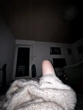 DerechteJunge online show from October 19, 2025, 2:03 am