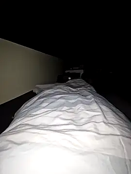 DerechteJunge online show from September 28, 2025, 2:40 am