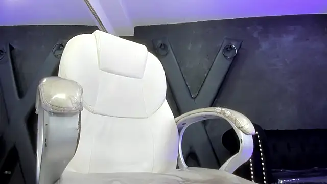 JacobRoberts1 online show from March 6, 2025, 7:58 am