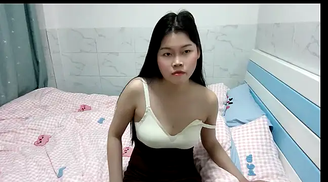 Snapshot of Miss_Leila520 chatting on February 20, 2025, 4:03 pm Miss Leila520 online show from February 20, 2025, 4:03 pm