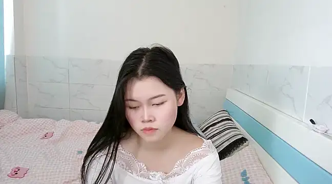Snapshot of Miss_Leila520 chatting on March 2, 2025, 8:59 am Miss Leila520 online show from March 2, 2025, 8:59 am