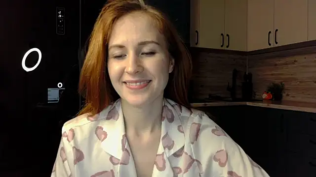 Snapshot of xeva_angelx chatting on December 18, 2025, 6:45 pm xeva angelx online show from December 18, 2025, 6:45 pm