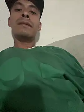 Snapshot of Pelon97 chatting on July 24, 2026, 5:03 am Pelon97 online show from July 24, 2026, 5:03 am