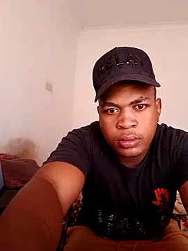 Snapshot of bosszonke123 chatting on April 18, 2026, 7:33 am bosszonke123 online show from April 18, 2026, 7:33 am