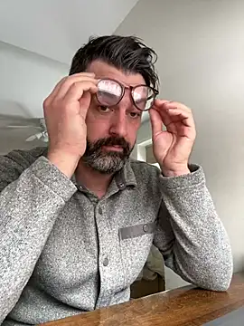 Snapshot of plaintreebull chatting on February 16, 2026, 3:43 pm plaintreebull online show from February 16, 2026, 3:43 pm