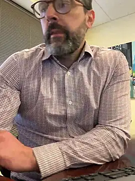 Snapshot of plaintreebull chatting on March 2, 2026, 3:30 pm plaintreebull online show from March 2, 2026, 3:30 pm