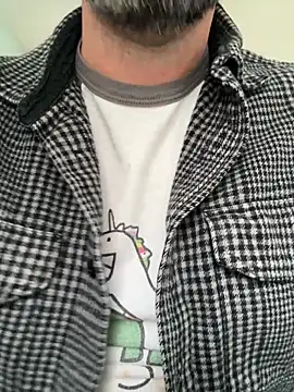 Snapshot of plaintreebull chatting on February 20, 2026, 3:47 pm plaintreebull online show from February 20, 2026, 3:47 pm