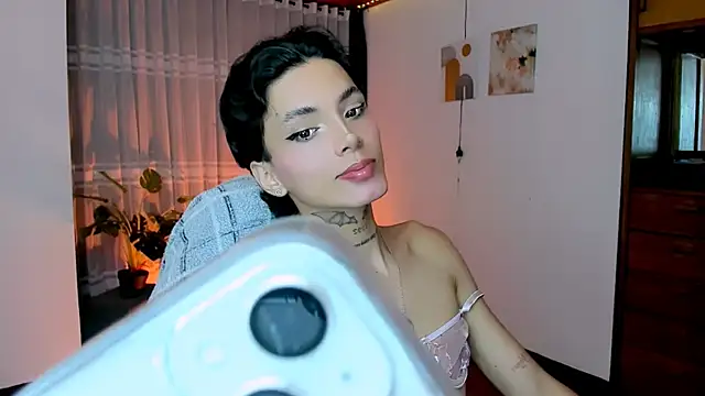 Snapshot of nilam_valker chatting on June 3, 2026, 12:11 am nilam valker online show from June 3, 2026, 12:11 am
