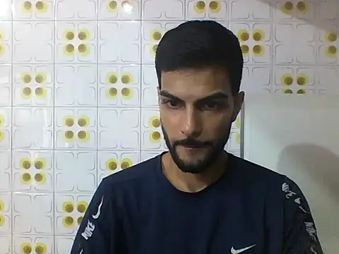 Gabrielteixeira120 online show from April 17, 2026, 11:57 am