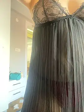 Snapshot of yasemintas chatting on January 6, 2026, 9:13 am yasemintas online show from January 6, 2026, 9:13 am