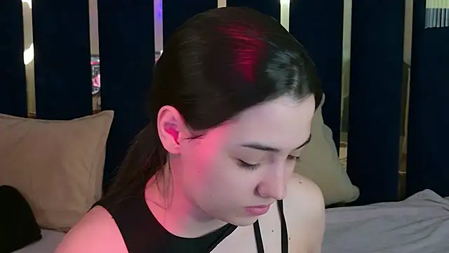 Alice Deleon online show from March 14, 2026, 10:43 am