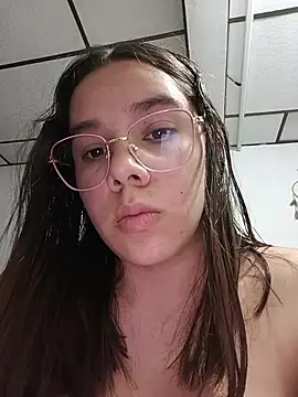 Snapshot of EmmaSulivan chatting on July 8, 2026, 1:08 am EmmaSulivan online show from July 8, 2026, 1:08 am