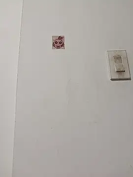 EmmaSulivan online show from April 23, 2026, 10:44 am