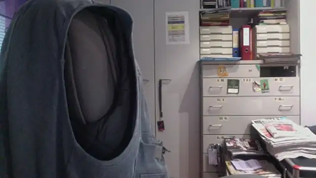 Snapshot of HMStraps01 chatting on December 21, 2025, 12:29 pm HMStraps01 online show from December 21, 2025, 12:29 pm