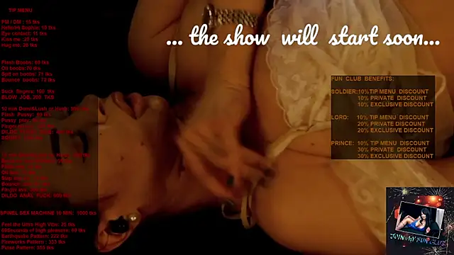 Snapshot of Sophie-Rosenfeld chatting on July 17, 2026, 12:19 am Sophie-Rosenfeld online show from July 17, 2026, 12:19 am