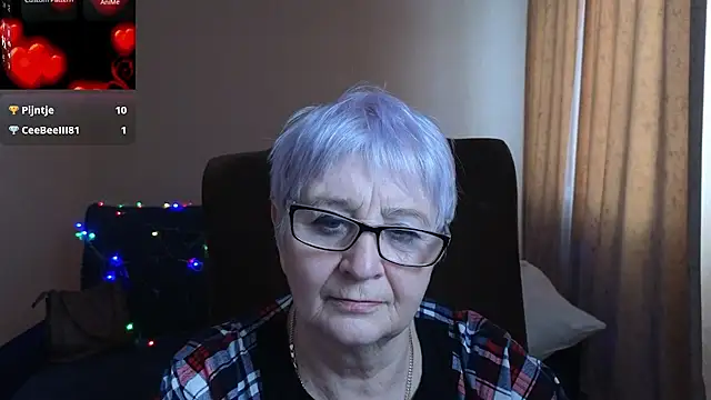 Sandra Snowflake online show from February 20, 2026, 6:19 am