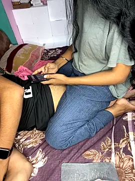 Snapshot of Sabnam_bano chatting on September 8, 2025, 11:48 pm Sabnam bano online show from September 8, 2025, 11:48 pm