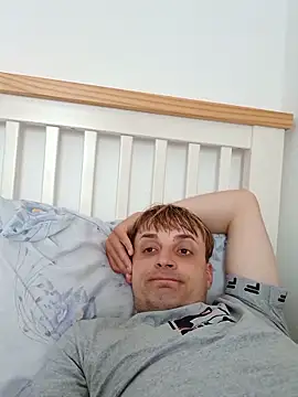 Eusuntnoulgigolo online show from June 6, 2026, 2:11 pm