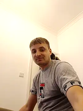 Eusuntnoulgigolo online show from February 10, 2026, 8:19 pm