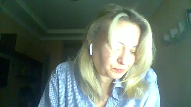 Mary888x online show from March 4, 2025, 6:29 pm