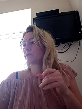 Mary888x online show from February 16, 2025, 10:43 am