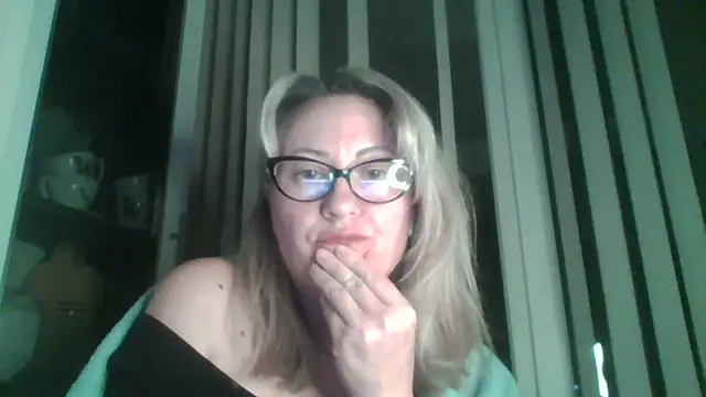 Mary888x online show from February 21, 2025, 9:32 pm