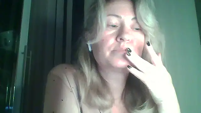 Mary888x online show from March 5, 2025, 4:35 pm